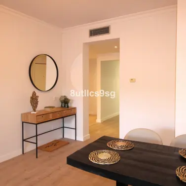 Продажа двухуровневого пентхауса в Benahavís