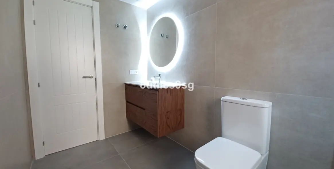 Продажа двухуровневого пентхауса в Benahavís 20