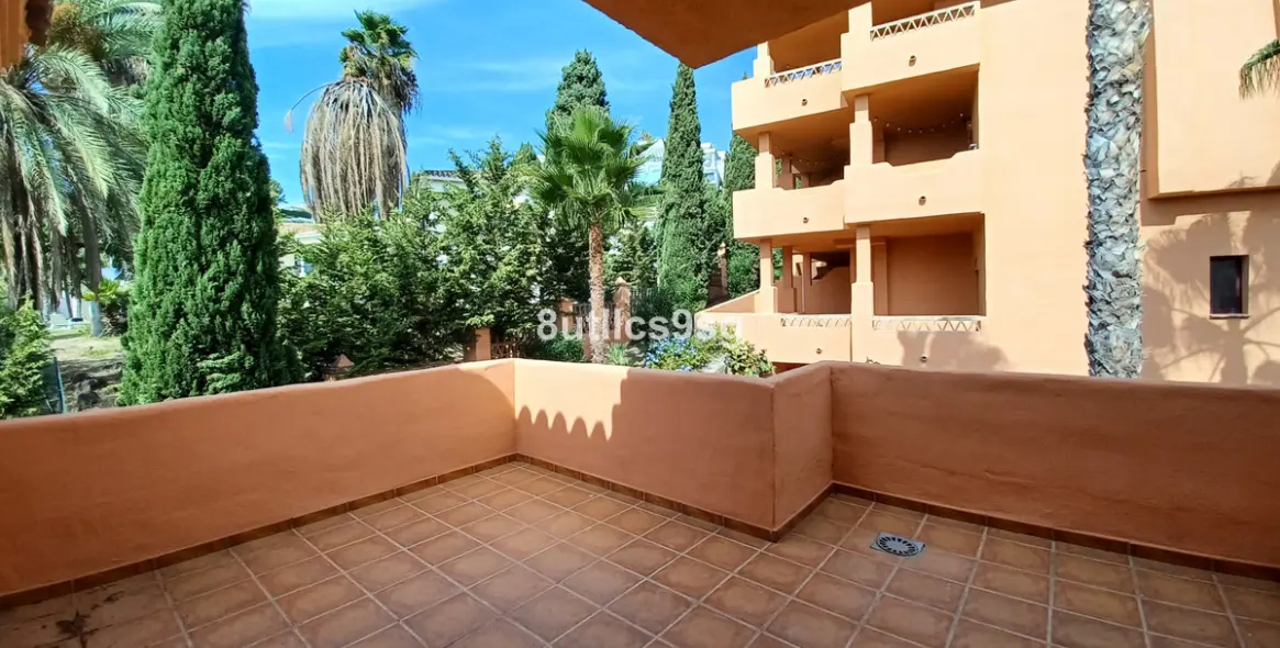 Sale of penthouse duplex in Benahavís 39