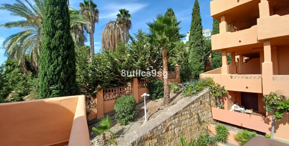 Sale of penthouse duplex in Benahavís 40