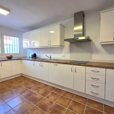 Продажа таунхауса в Casares Playa