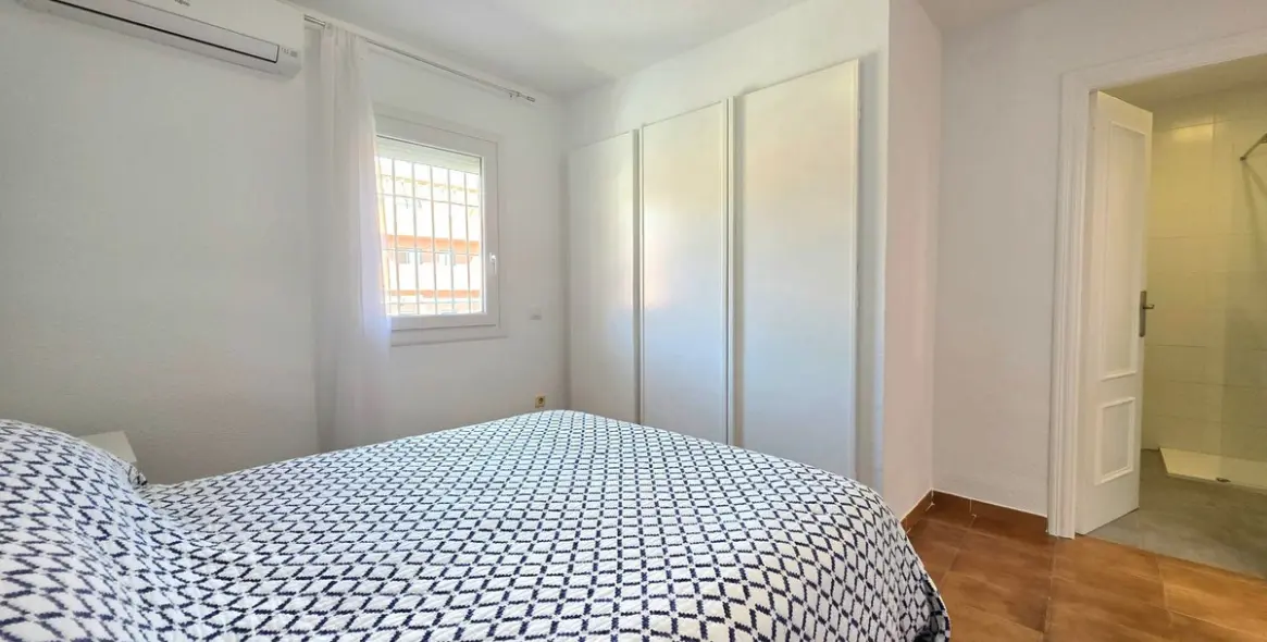 Sale of townhouse in Casares Playa 13