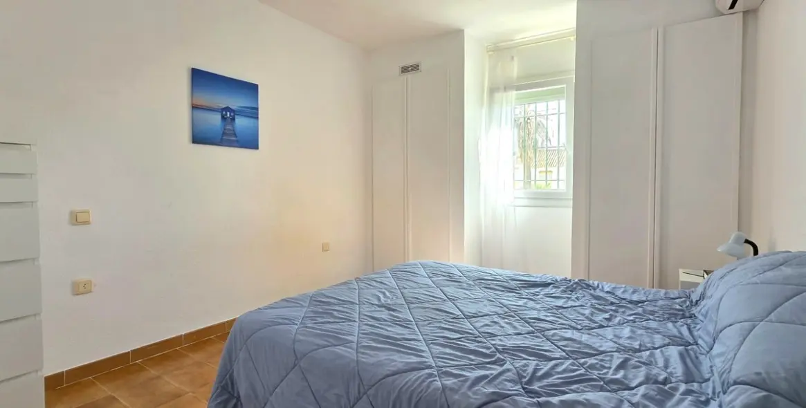 Sale of townhouse in Casares Playa 16