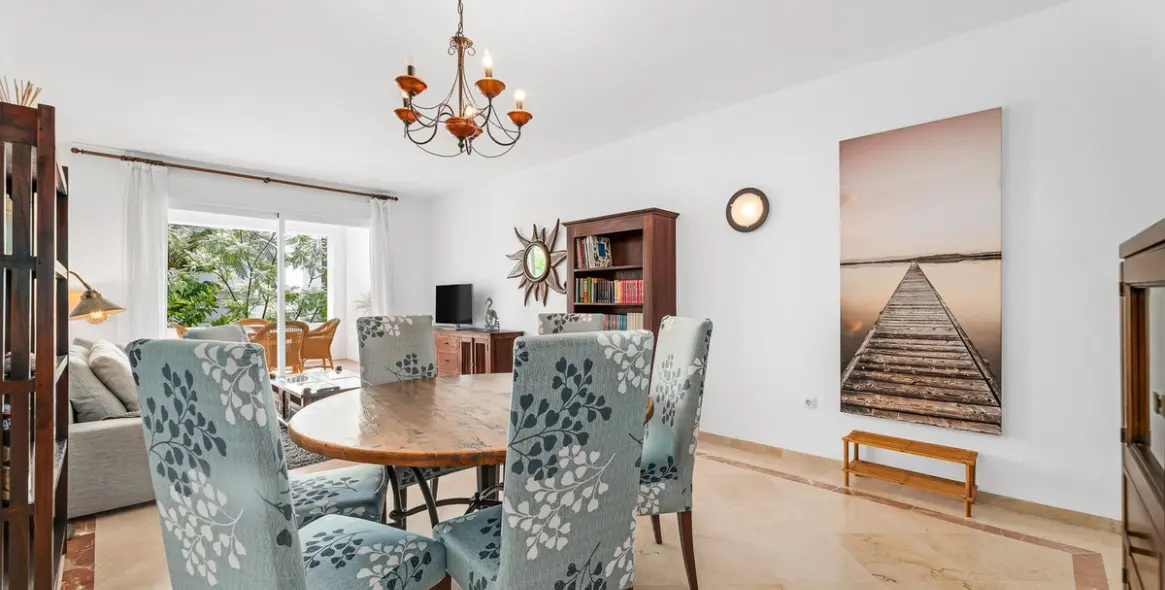 Venta de apartamento en planta media en Costalita 2