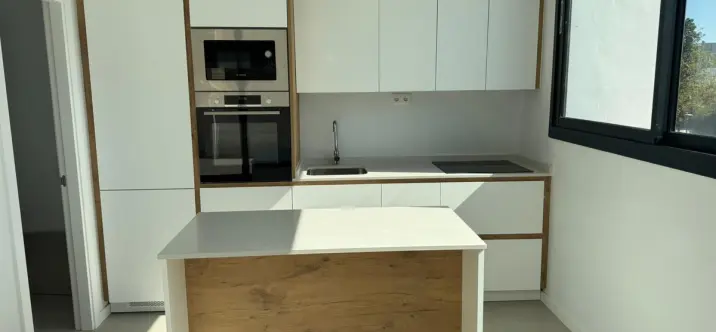 Продажа пентхауса в Estepona 1