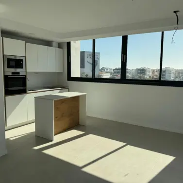 Sale of penthouse in Estepona