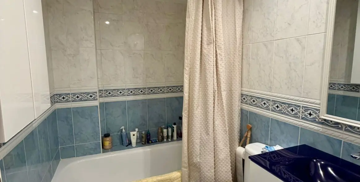 Sale of penthouse in Estepona 11