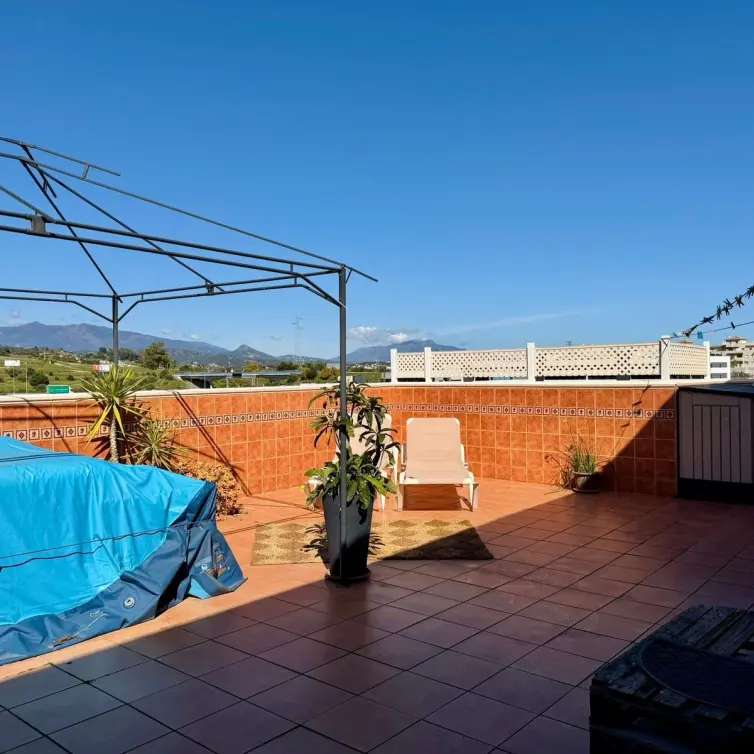 Продажа пентхауса в Estepona
