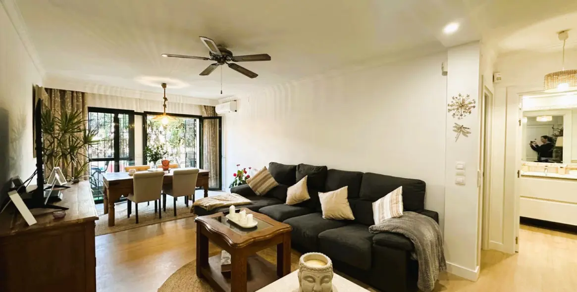 Sale of ground floor apartment in San Pedro de Alcántara 6