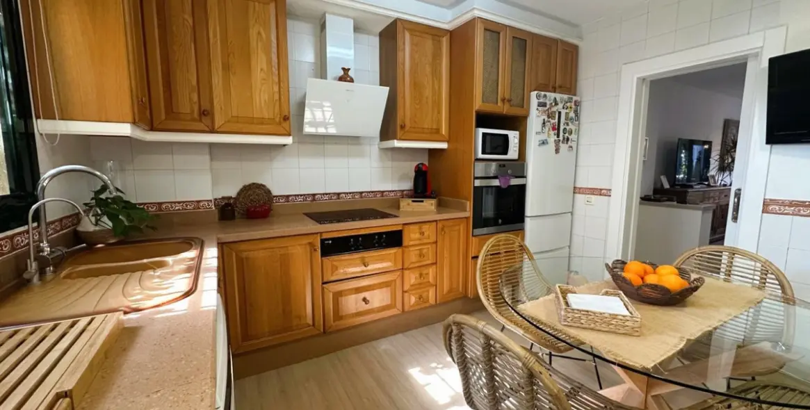 Sale of ground floor apartment in San Pedro de Alcántara 9