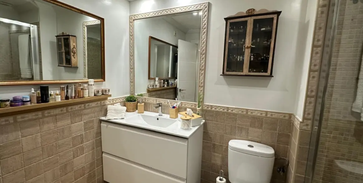 Sale of ground floor apartment in San Pedro de Alcántara 17