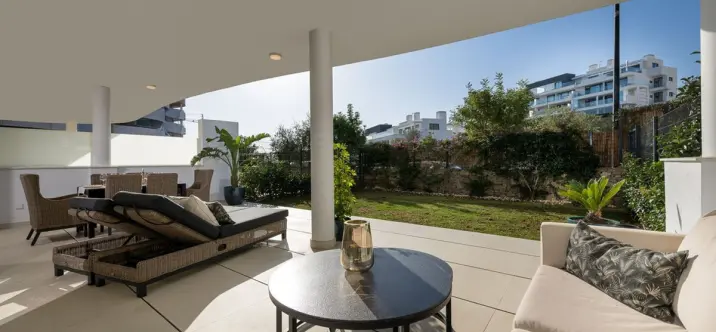 Sale of ground floor apartment in Fuengirola 2