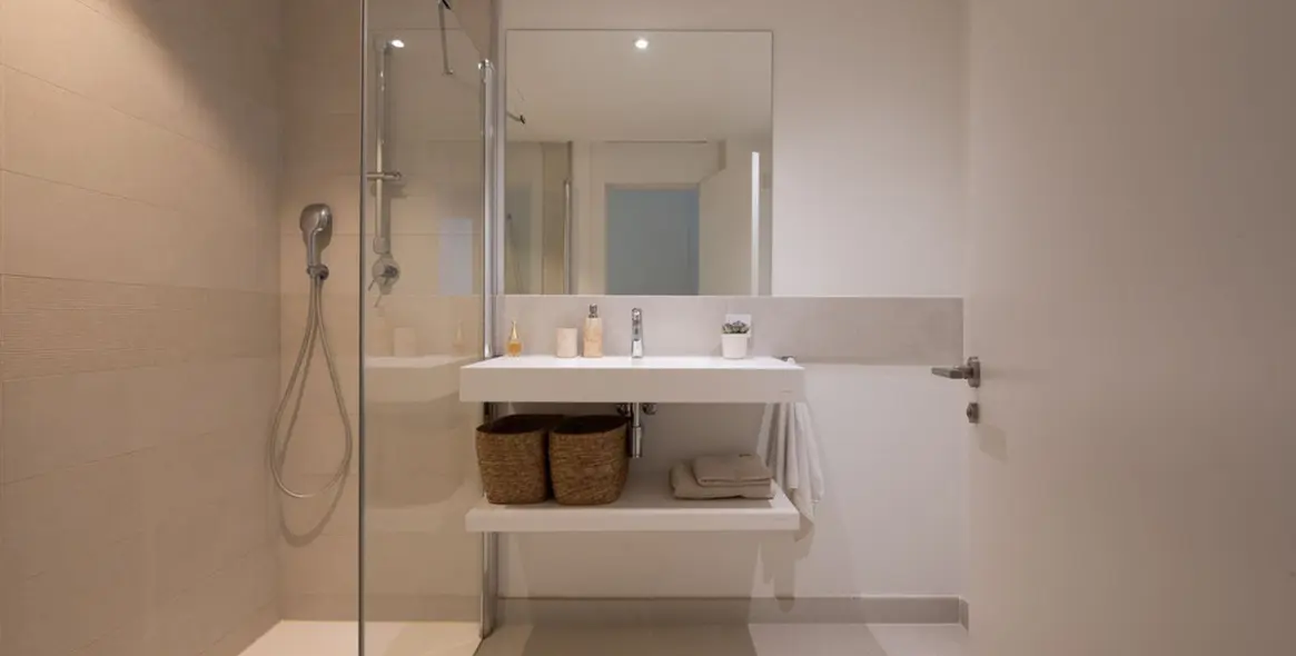 Sale of ground floor apartment in Fuengirola 9