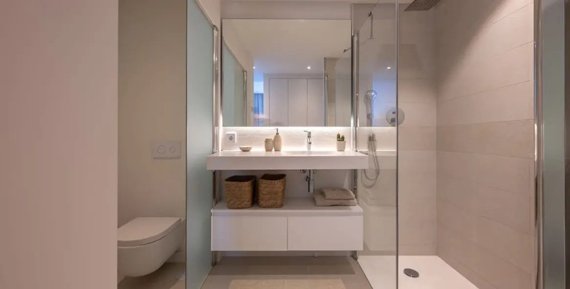 Sale of ground floor apartment in Fuengirola 12