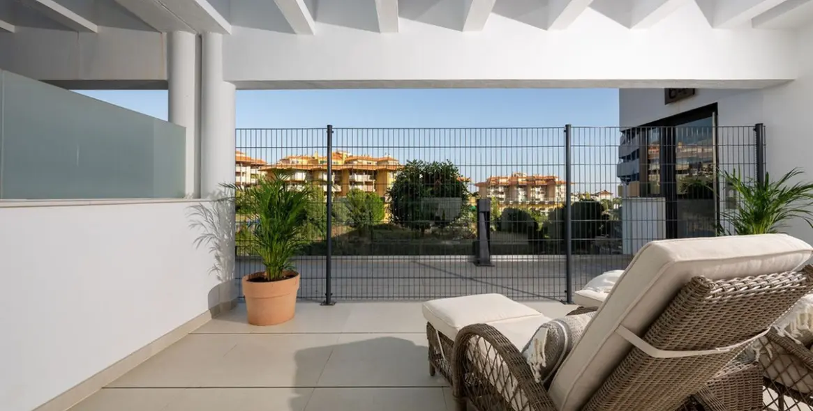 Sale of ground floor apartment in Fuengirola 14