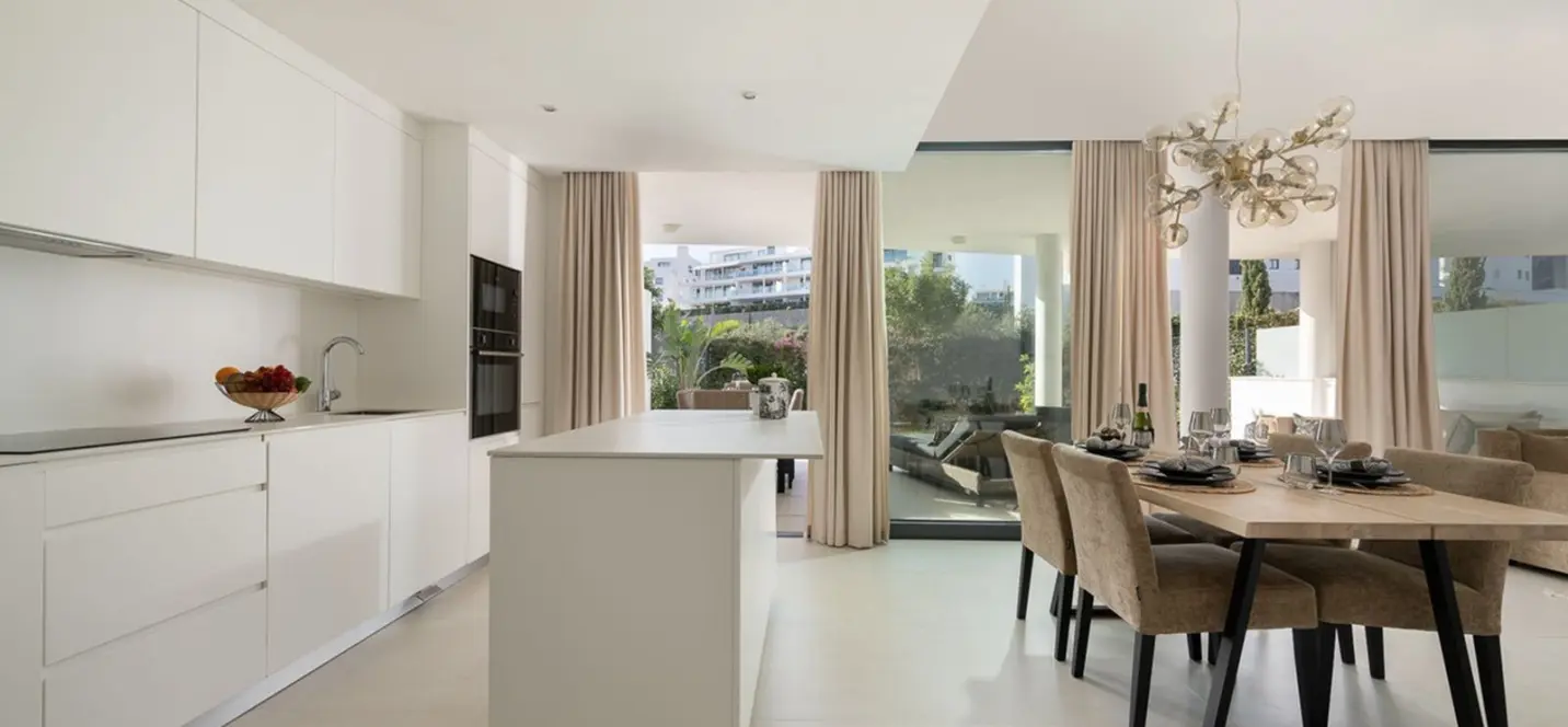 Sale of ground floor apartment in Fuengirola 0