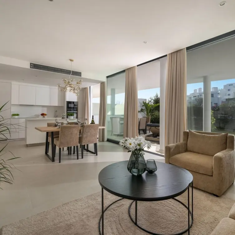 Sale of ground floor apartment in Fuengirola