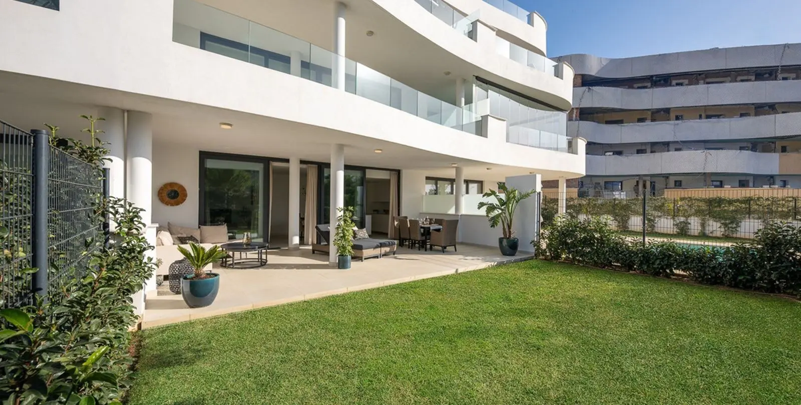 Sale of ground floor apartment in Fuengirola 9