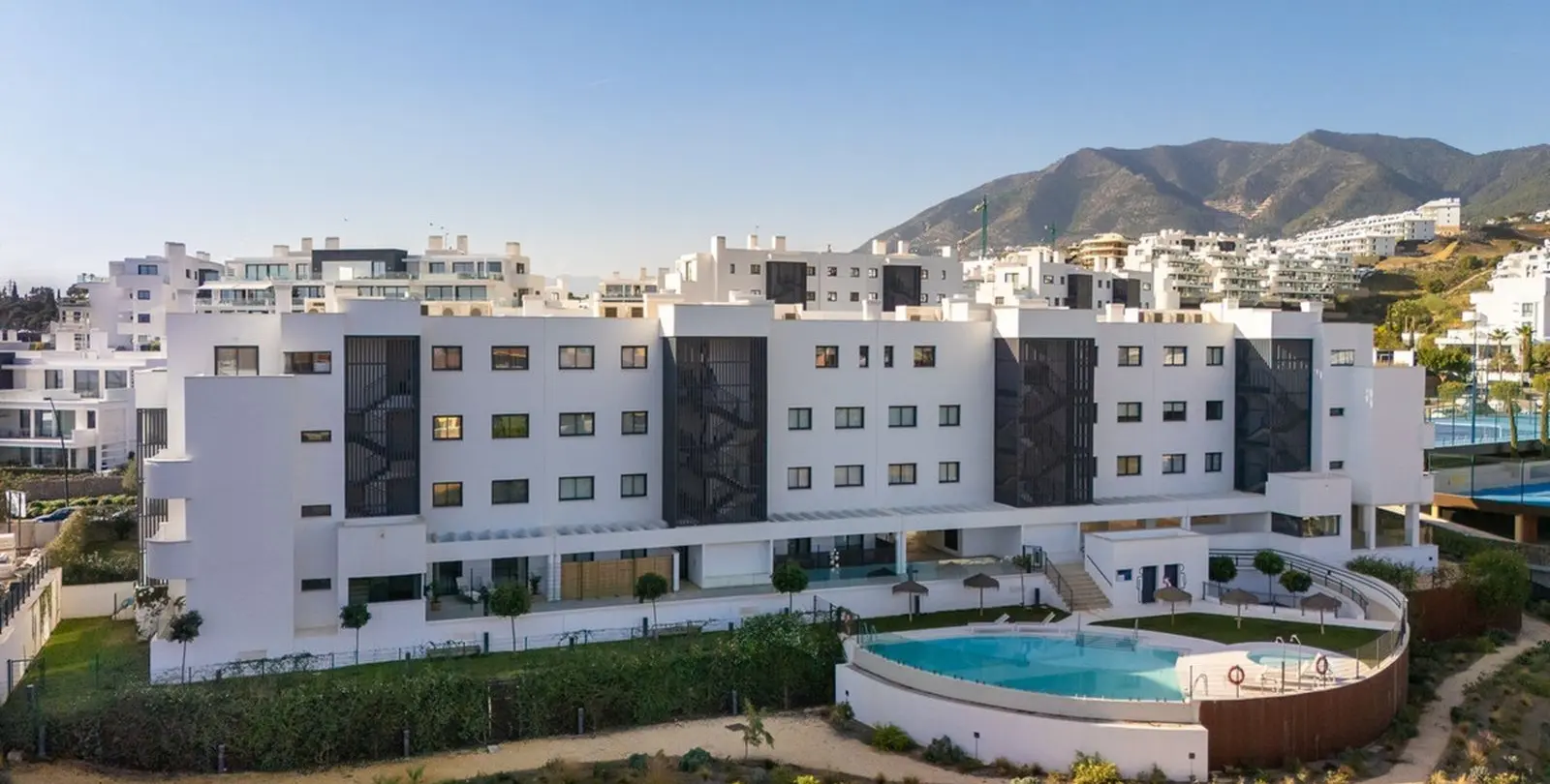Sale of ground floor apartment in Fuengirola 19