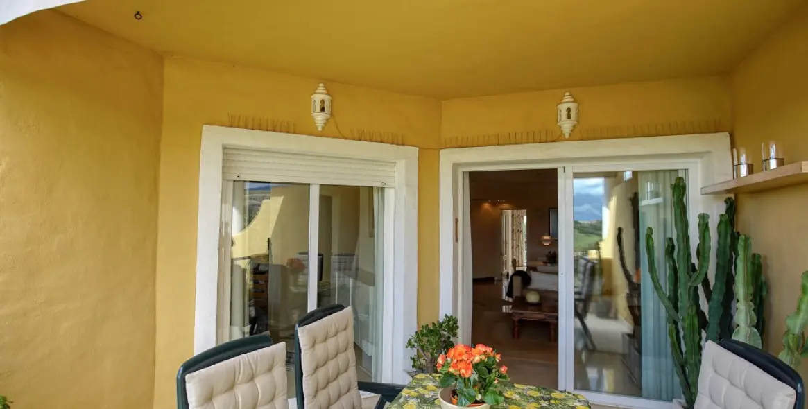 Продажа двухуровневого пентхауса в Estepona 17