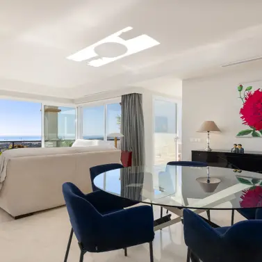 Sale of penthouse in Doña Julia