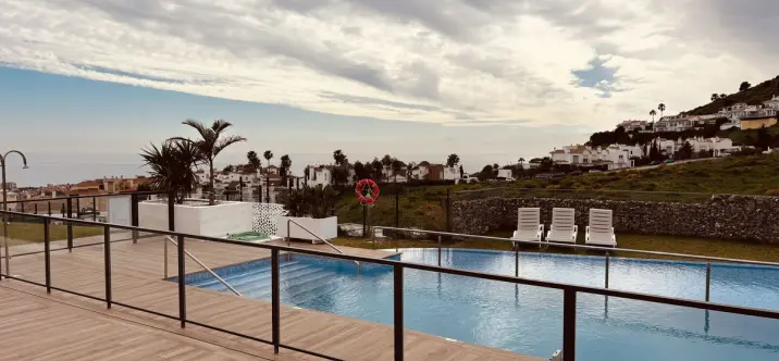 Продажа дома на две семьи в Riviera del Sol 4