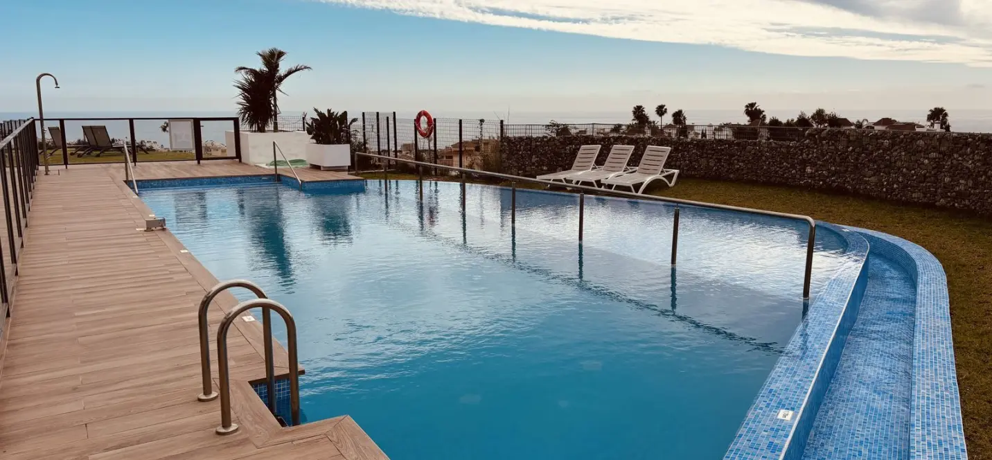 Venta de casa pareada en Riviera del Sol 0
