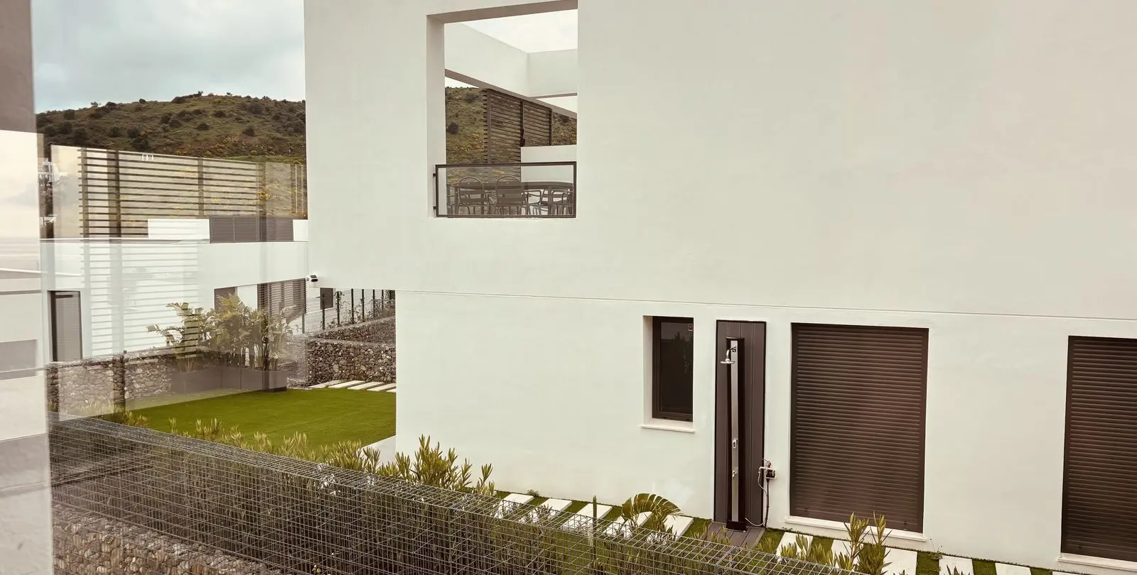 Продажа дома на две семьи в Riviera del Sol 1
