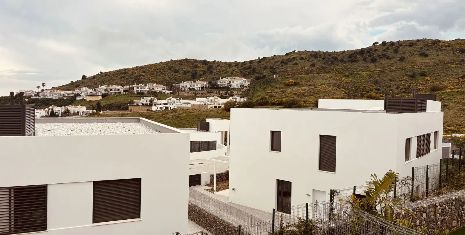 Продажа дома на две семьи в Riviera del Sol 5