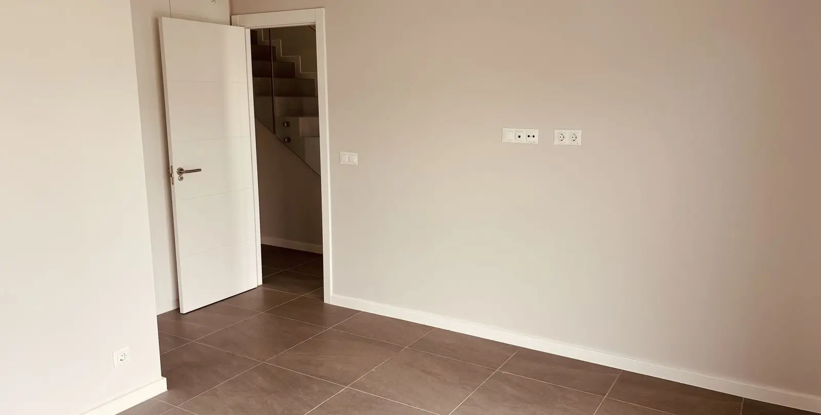 Продажа дома на две семьи в Riviera del Sol 15