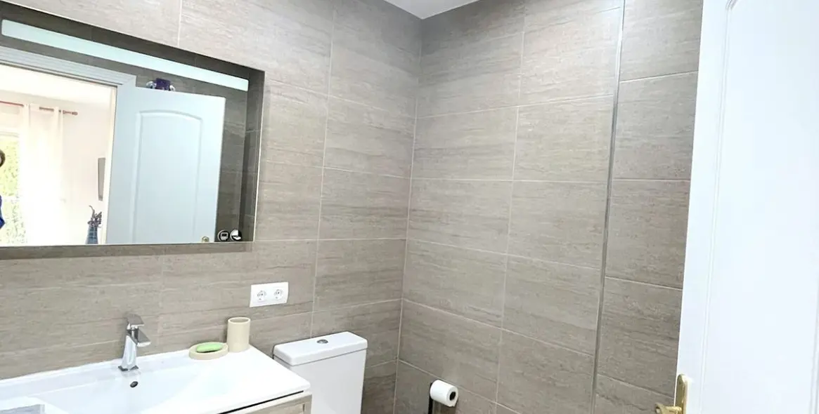 Sale of townhouse in Cortijo Blanco 17