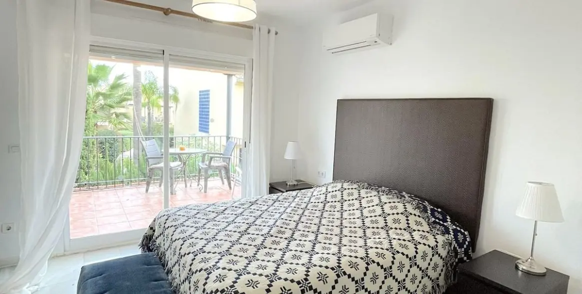 Sale of townhouse in Cortijo Blanco 30