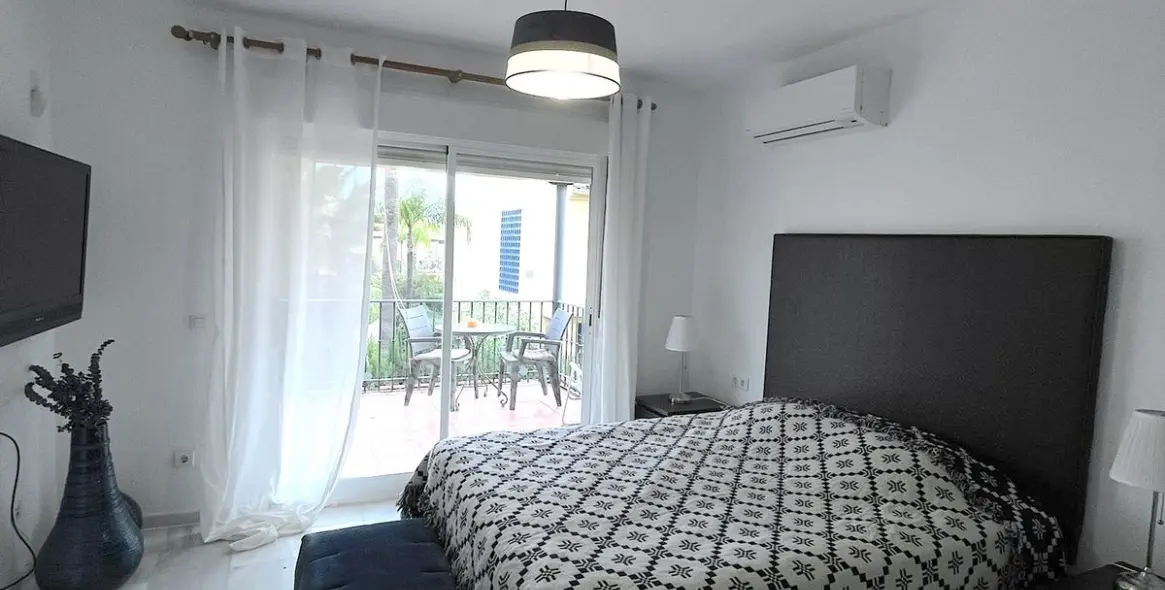 Sale of townhouse in Cortijo Blanco 47