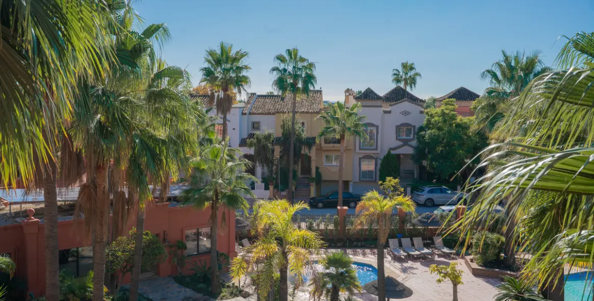 Sale of penthouse in Puerto Banús 19