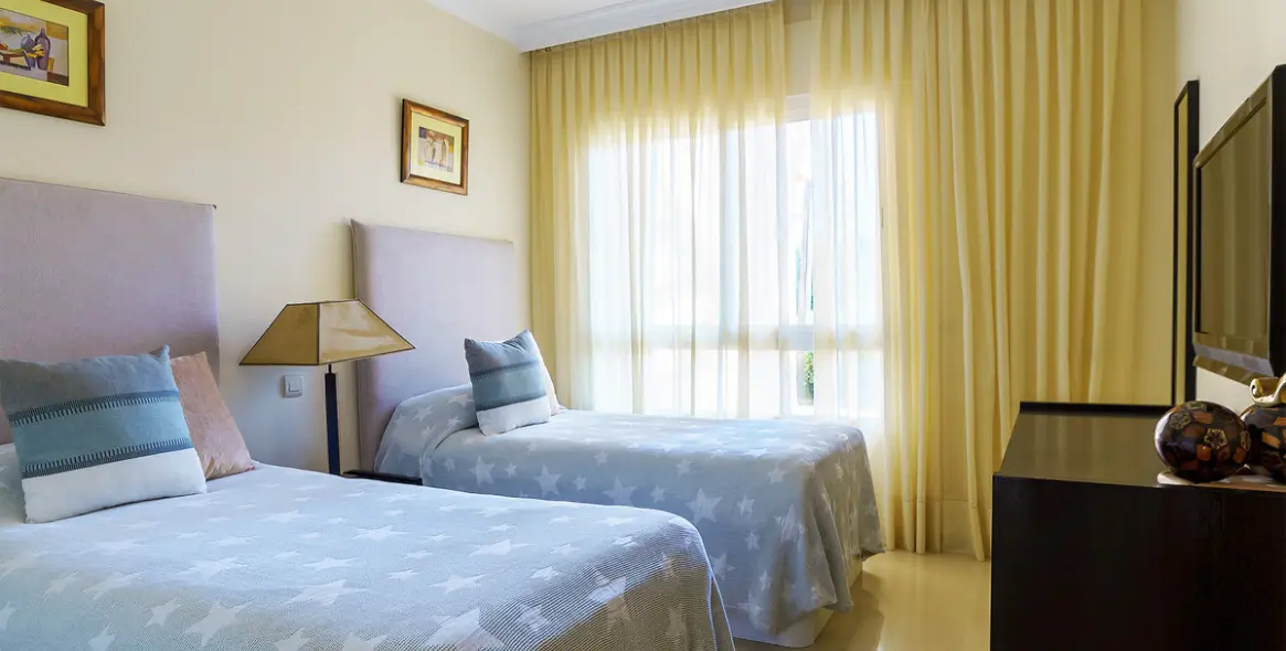 Long-term rent of ground floor apartment in Puerto Banús 15