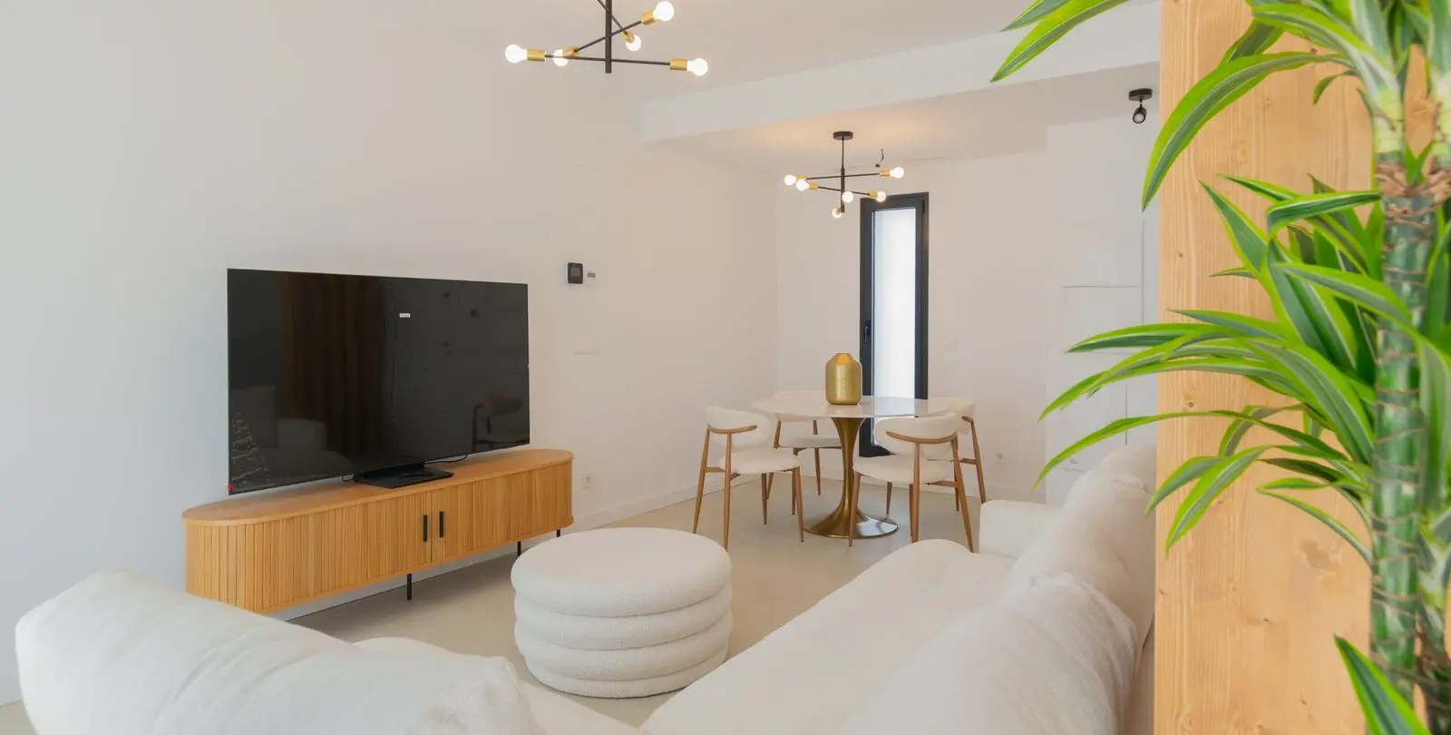 Venta de casa pareada en Atalaya 25
