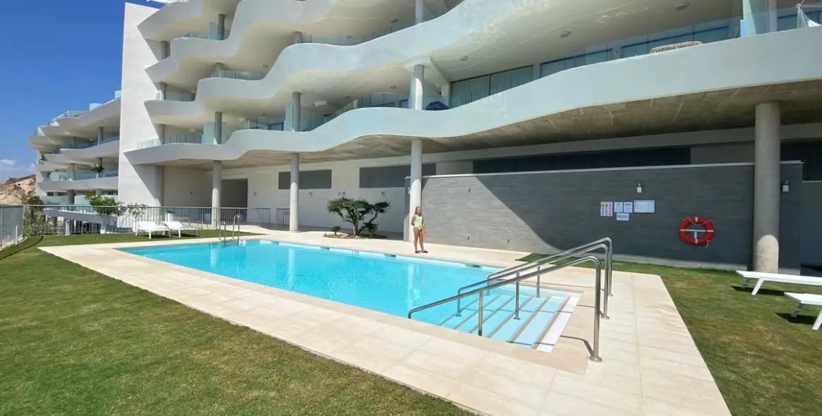 Sale of penthouse duplex in Benalmadena 29