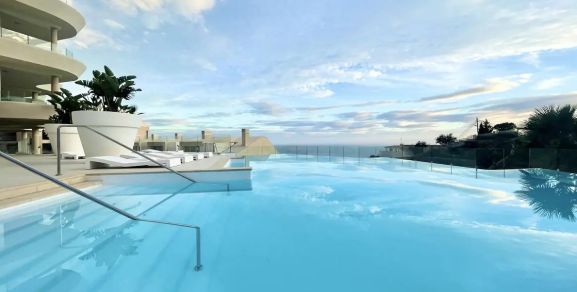 Sale of penthouse duplex in Benalmadena 30