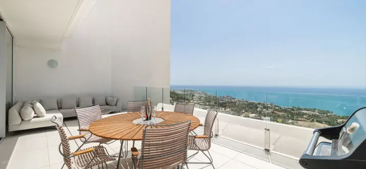 Sale of penthouse duplex in Benalmadena 3