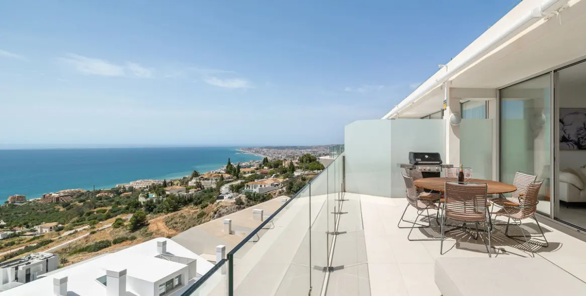 Sale of penthouse duplex in Benalmadena 25