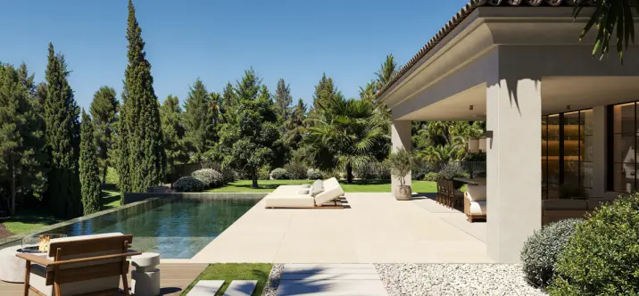 Venta de parcela residencial en Benahavís 0