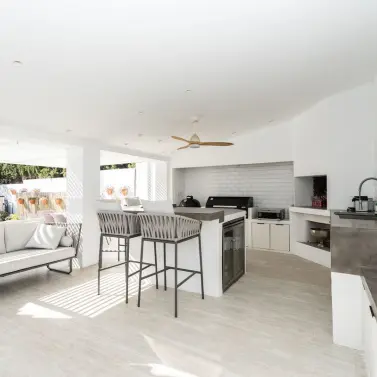 Venta de villa independiente en El Paraiso