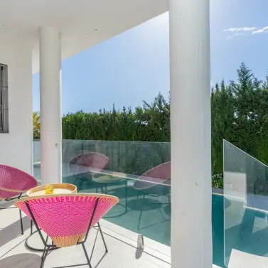 Venta de villa independiente en El Paraiso