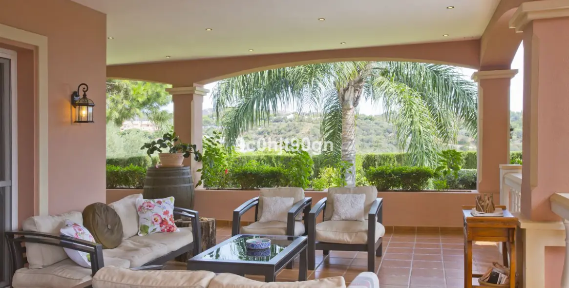 Venta de villa independiente en Elviria 9