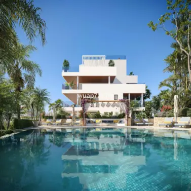 Venta de apartamento en planta media en The Golden Mile