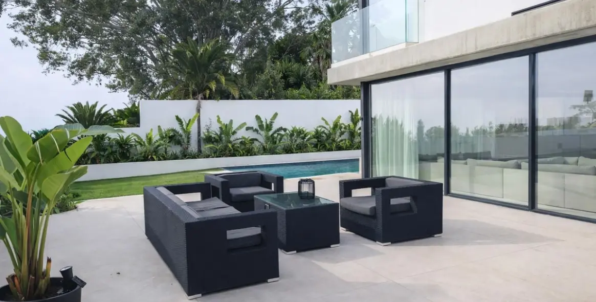 Venta de villa independiente en Nueva Andalucía 19