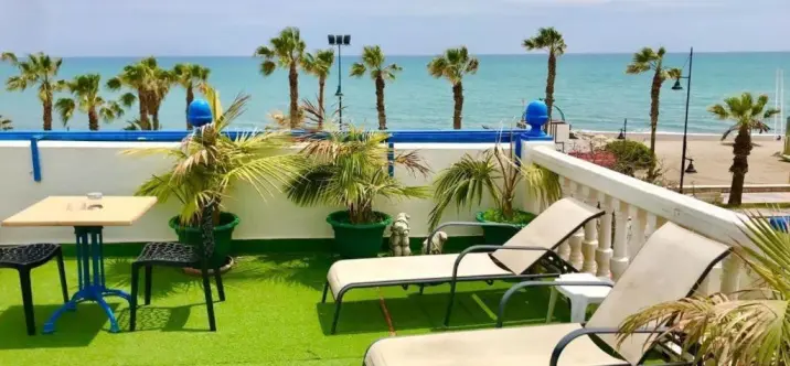 Venta de hostal en Torremolinos 0