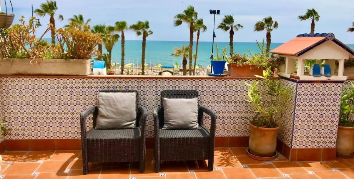 Venta de hostal en Torremolinos 2