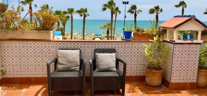 Venta de hostal en Torremolinos 1