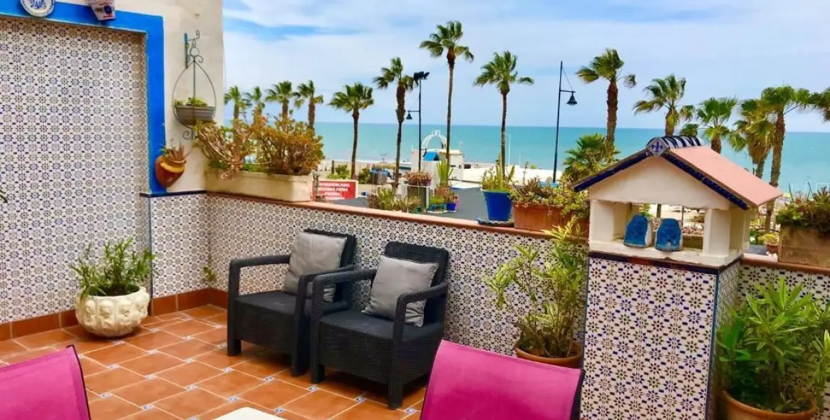 Venta de hostal en Torremolinos 3